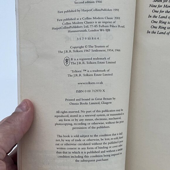 The Lord of the Rings Book Set Volumes 1-3 J.R.R TOLKIEN Collins Modern Classics - Picture 4 of 6